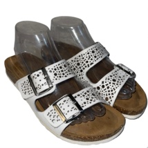 Bio-Gold Made in Italy White Leather Upper Buckle Sandals Shoes Womens Sz 8 - $28.99