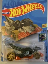 Hot Wheels Veloci-Racer 177/250 - Green - Street Beasts 1/10 (GHF04) 1:6... - $9.78