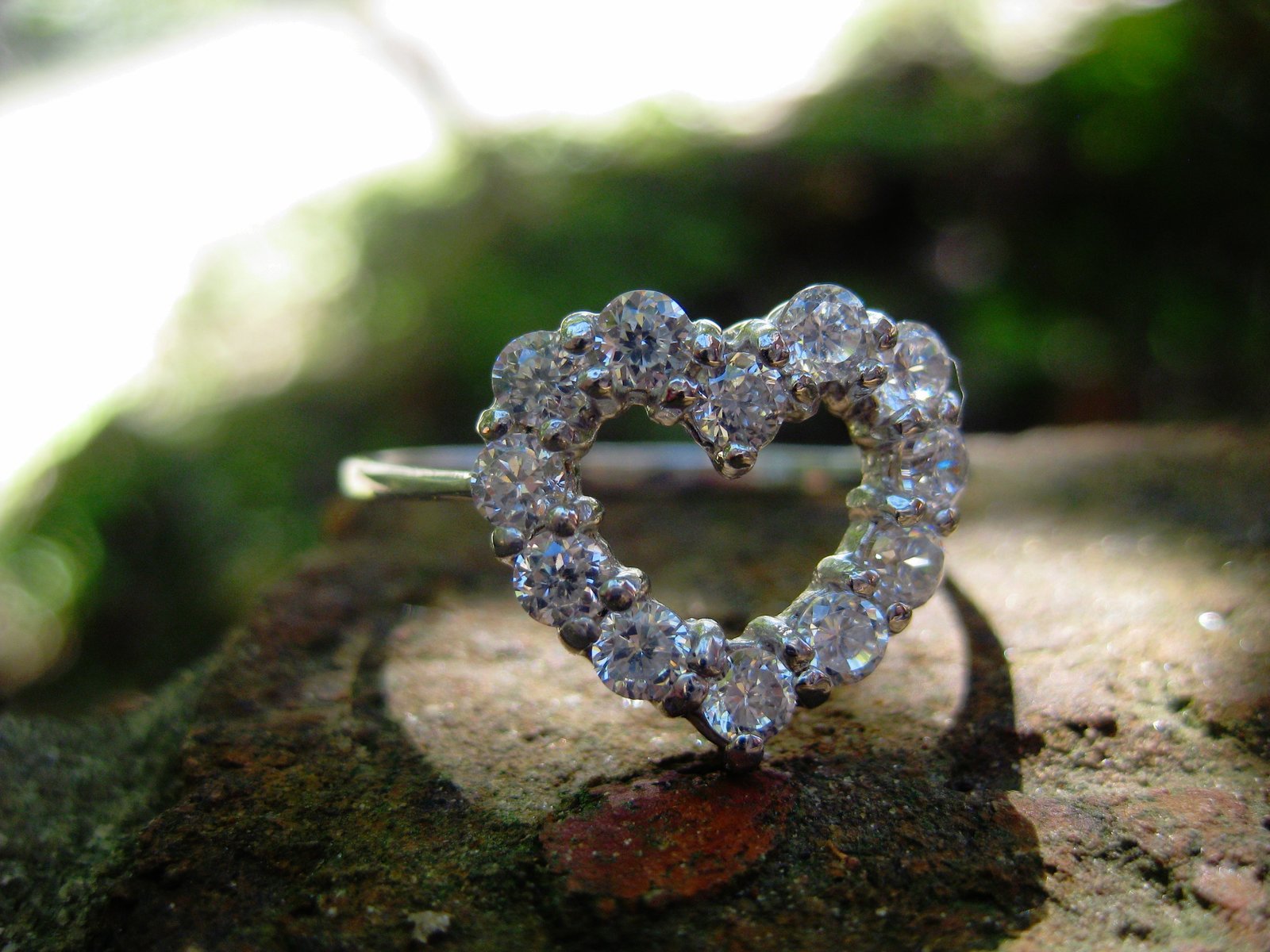 Rare and Powerful Djinn Of Love and Light sterling silver crystal heart ring