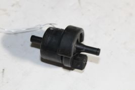 2002-2004 AUDI S6 VAPOR PURGE VALVE M1196 image 3