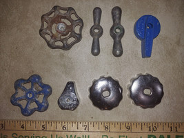 22RR85 ASSORTED FAUCET HANDLES, GOOD CONDITION - $7.63