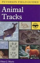 A Field Guide to Animal Tracks (Peterson Field Guide Series) Murie, Olau... - $13.99