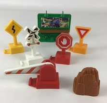 GeoTrax Rail &amp; Road System Replacement Pieces Signs Train Crossing 7pc L... - £10.84 GBP