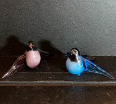Vintage Art Glass Love Birds Venetian ? purple Blue Spread Wings - £35.61 GBP