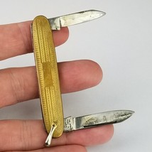 Vintage Colonial USA pocket knife  2 blade gold tone monogram NEVER ENGR... - $374.75 MXN