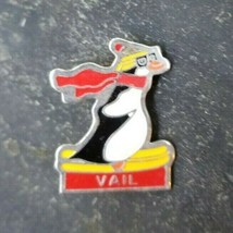 VAIL Penguin Fun Resort Ski Skier Souvenir Travel Vintage Lapel Hat Pin Colorado - £7.98 GBP