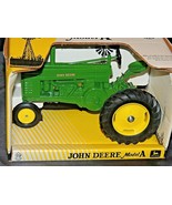 Collector&#39;s John Deere Model A Tractor (NIB) 1/16 AA21-1084 Vintage  - $89.95