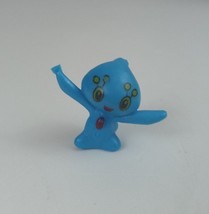 Vintage RL.W Pokemon Manaphy Attacking 1&quot; Collectible Mini Figure  - £7.64 GBP