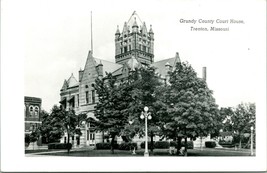 Vtg Postcard RPPC Grundy County Court House - Trenton Missouri - Unused - £11.06 GBP