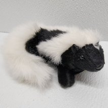Folkmanis Plush Mini Skunk Finger Puppet Forest Animals Plush Pretend Pl... - $10.93