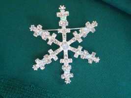Vintage? Silver Tone Snowflake Pin ~ Brooch ~ Clear ~ AB Rhinestones ~ C... - $5.00