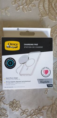 OtterBox Wireless Charging Pad for MagSafe - White  - $13.98