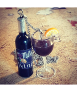 Unique MULLED WINE BOTTLE &amp; GLASS NECKLACE gluwein XMAS miniature GIF BOXED - $15.19