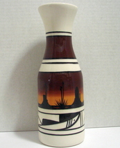 Cedar Mesa Navajo Pottery Carafe Hand Painted Signed Glazed - £23.59 GBP