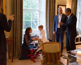 President Barack Obama with Duke and Duchess of Cambridge and George Photo Print - £6.88 GBP+