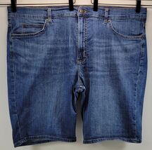 F) Lee Men Denim Dark Wash Blue Jean Shorts 10" Inseam Size 42 - $22.76