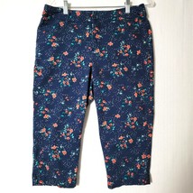 Womens St Johns Bay Capri Pants Size 10 Navy Blue Floral Summer Comfort - $14.55