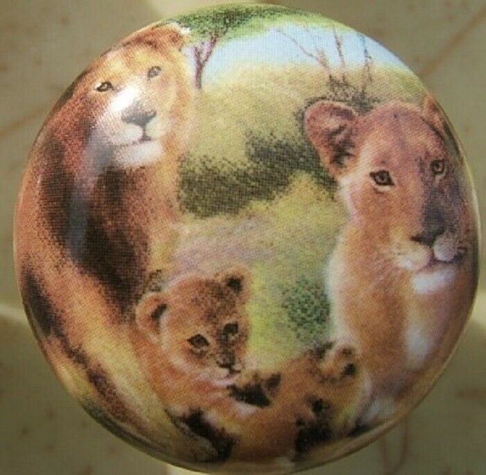 Ceramic Knobs W/ Lion Knob AFRICAN family WILDLIFE - $4.36