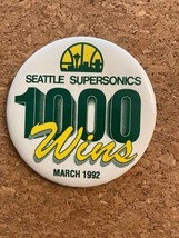 1992 Seattle Supersonics Basketball 1000 WINS NBA 3&quot; Pinback Button (March 1992) - £10.95 GBP
