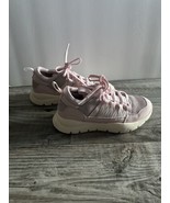 Timberland Pink And White Tennis Shoes Little Girls Size 13.5 Lace Up - $35.77 CAD