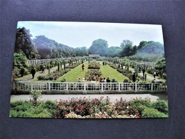 Brooklyn Botanic Garden &amp; Arboretum, Brooklyn, New York-1970s Unposted Postcard. - £7.16 GBP