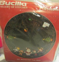 Bucilla Felt Applique Christmas Tree Skirt Kit  Santa and Friends - £61.30 GBP