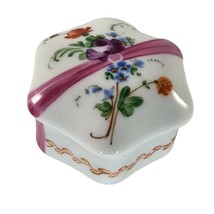 Vintage Limoges France Trinket Pill Box Flowers Floral Pink Ribbon - £23.83 GBP