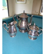 Antique Reed &amp; Barton Jamestown Silverplated Coffee Pot, creamer and sug... - €92,00 EUR