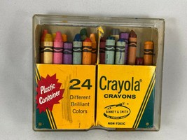 Vintage Box of Crayola Crayons in Plastic Container - Pre-owned - £7.50 GBP