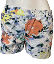 Gap Flat Front Women&#39;s Shorts Size 0, Multi-Colored Floral - $9.49