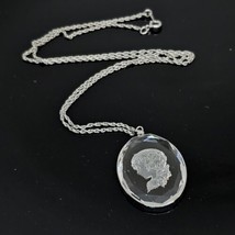 Vintage Etched Glass Cameo Pendant Hallmark Inc Silver Tone Chain Necklace - £19.62 GBP