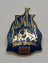 Walt Disney World Celebrate Future Hand in Hand 2000 Magic Kingdom Vintage Pin - £19.30 GBP