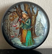 Russian Hand Painted Round Lidded Lacquer Box Signed by Artist - £19.78 GBP