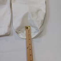 Levis Jeans Women's Cotton White Denim Mid-Rise Cropped Jeans Size 8 (32×19) image 14