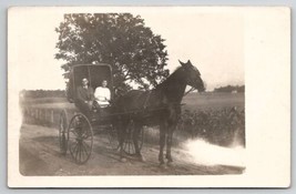 RPPC Man And Woman In Horse Drawn Buggy Young Courting c1907 Postcard T27 - £11.73 GBP