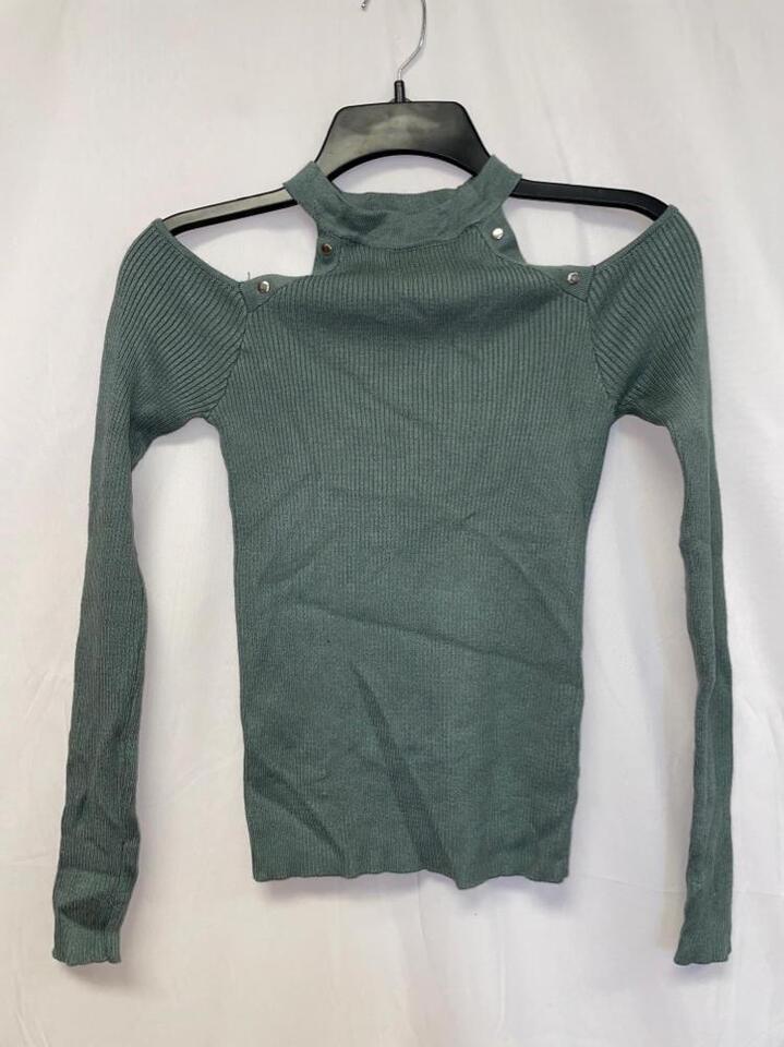 $25 Hooked Up by Iot Juniors&#39; Stud-Embellished Cold-Shoulder Sweater XS ... - $9.69