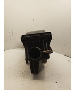 Air Cleaner 2.3L VIN H 8th Digit Hybrid Fits 05-07 ESCAPE 1358752 - $796.97 MXN