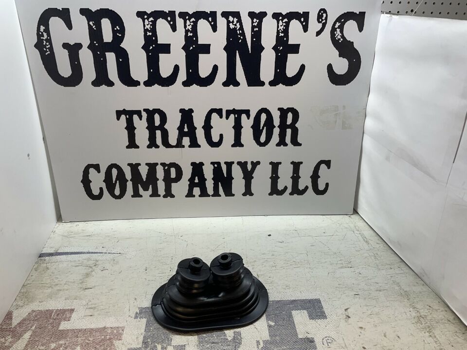 SPAREX PART , RUBBER GEAR LEVER BOOT ,REPLACES 5100995 ,FITS FIAT,ALLIS ... - $57.16