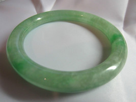 56.5mm NATURAL GREEN JADE CHINESE BANGLE BRACELET 2-3.5/16&quot; - $13,439.85 MXN