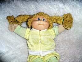 Vintage Cabbage Patch Kid - Yellow outfit - £44.33 GBP