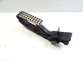 Mercedes W209 CLK55 pedal, gas accelerator, 2033000604 - $1,102.38 MXN