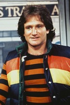 Robin Williams in Mork &amp; Mindy 24x18 Poster - £19.17 GBP
