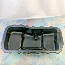 264205 Fits Town and Country Voyager New Yorker 3.3L Oil Pan Replaces 44... - $34.01 CAD