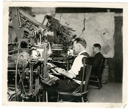 1930s-40s Men grinding out lines of type on old Linotype machine.  4.75 x 4 in. - £7.59 GBP