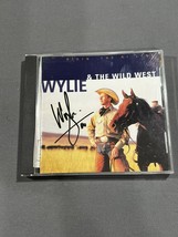 Wylie &amp; The Wild West - Ridin&#39; The Hi-Line CD SIGNED! 2000 Rounder Records - £12.49 GBP