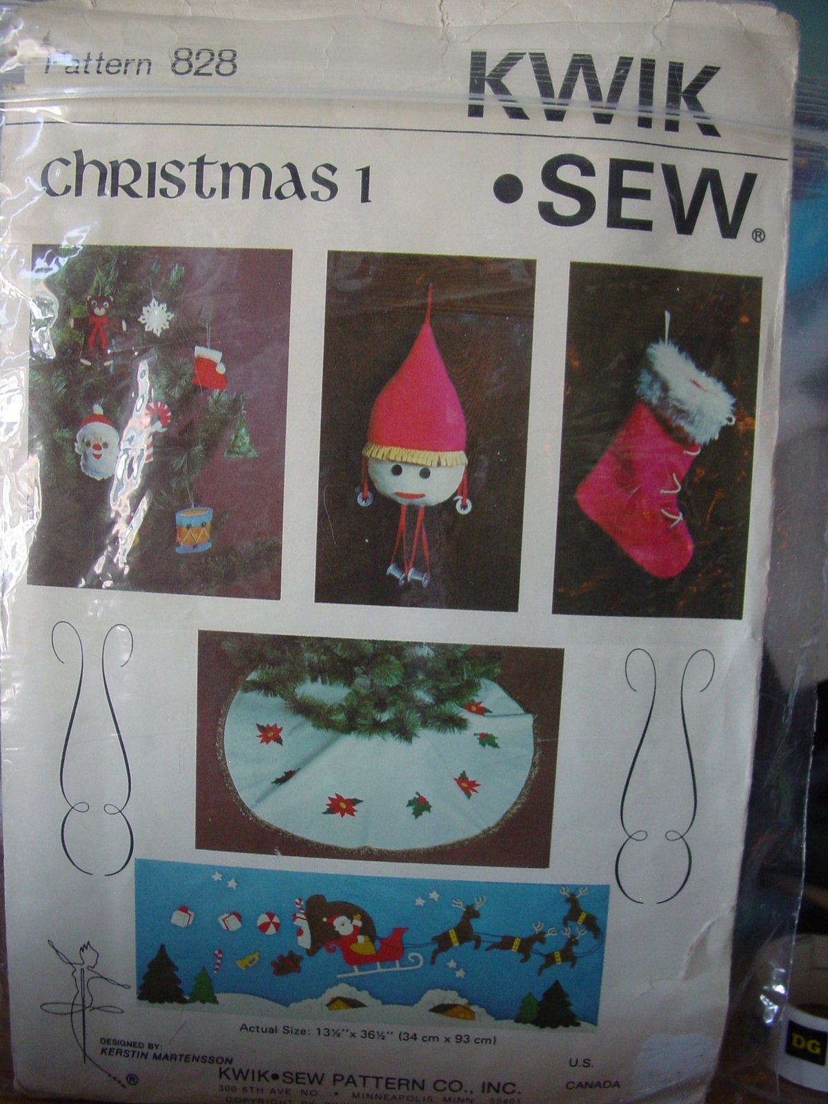 Vintage Kwik Sew Christmas Wall Hanging, Tree Skirt, Ornaments - $5.99