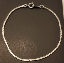 Avon Polished Strand Silver Tone Bracelet VTG 7&quot; Serpentine Wrist Chain - £10.23 GBP