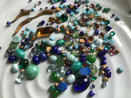 Vtg Glass Cabs Mix Sizes &amp; Colors Some Like Gemstones Jewelry Repair Loose 2 Oz - £11.72 GBP