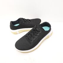 Bluprint Soft Black Womens Sneakers Gum Walking Casual Shoes Size 6 - $35.99