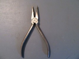 VINTAGE  5 1/2 INCH KRAEUTER PLIERS NO1641-5 USA. - £11.68 GBP